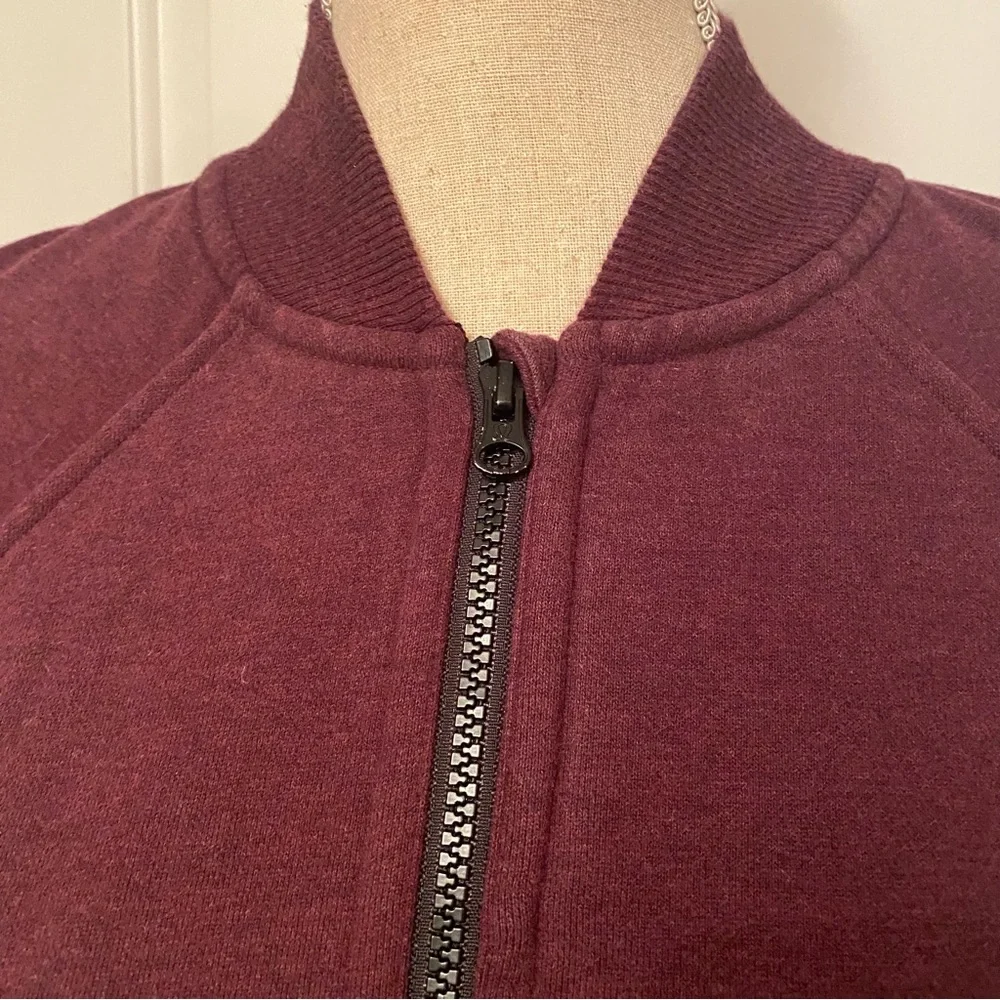 LULULEMON ATHLETICA JACKET COAT PURPLE WINE JERSEY ZIP FRONT ATHLEISURE SIZE 8